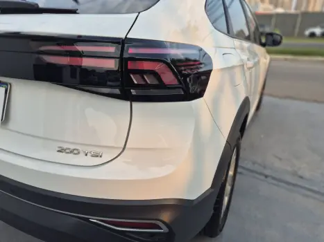 VOLKSWAGEN Nivus 1.0 4P FLEX 200 TSI COMFORTLINE TURBO AUTOM�TICO, Foto 13