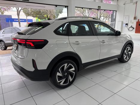 VOLKSWAGEN Nivus 1.0 4P FLEX 200 TSI HIGHLINE TURBO AUTOM�TICO, Foto 4