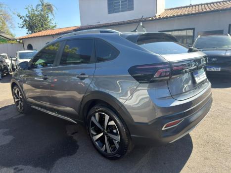 VOLKSWAGEN Nivus 1.0 4P FLEX 200 TSI HIGHLINE TURBO AUTOM�TICO, Foto 6