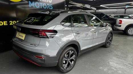 VOLKSWAGEN Nivus 1.0 4P FLEX 200 TSI HIGHLINE TURBO AUTOM�TICO, Foto 6