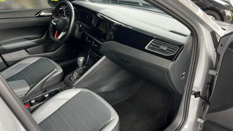 VOLKSWAGEN Nivus 1.0 4P FLEX 200 TSI HIGHLINE TURBO AUTOM�TICO, Foto 12
