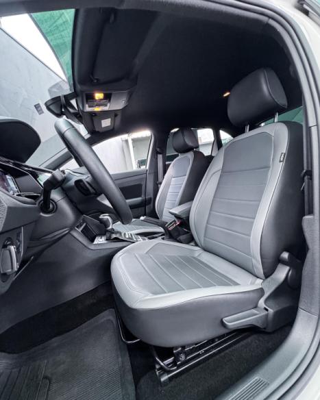 VOLKSWAGEN Nivus 1.0 4P FLEX 200 TSI HIGHLINE TURBO AUTOMÁTICO, Foto 9