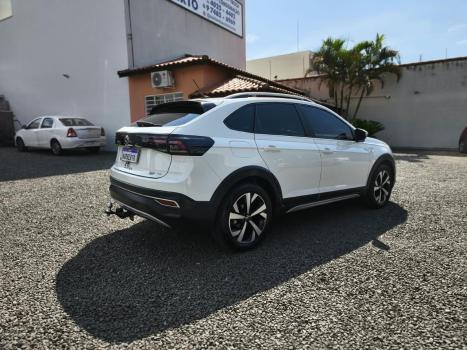 VOLKSWAGEN Nivus 1.0 4P FLEX 200 TSI HIGHLINE TURBO AUTOMÁTICO, Foto 4