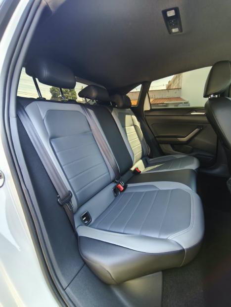 VOLKSWAGEN Nivus 1.0 4P FLEX 200 TSI HIGHLINE TURBO AUTOMÁTICO, Foto 7