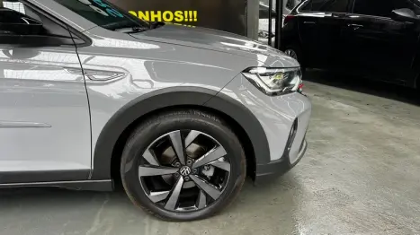 VOLKSWAGEN Nivus 1.0 4P FLEX 200 TSI HIGHLINE TURBO AUTOMÁTICO, Foto 5