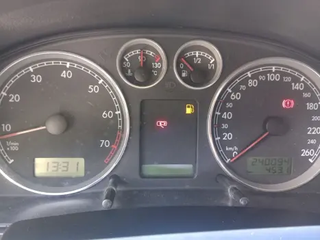 VOLKSWAGEN Passat 1.8 TURBO, Foto 11