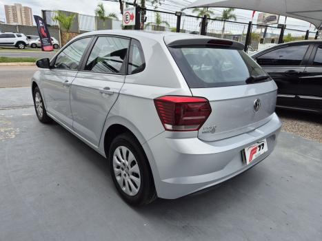 VOLKSWAGEN Polo Hatch 1.0 12V 4P MPI FLEX, Foto 4