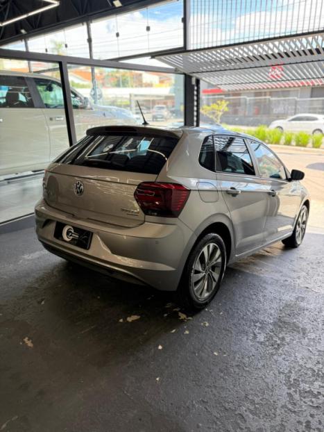 VOLKSWAGEN Polo Hatch 1.0 12V 4P 200 TSI  COMFORTLINE AUTOM�TICO, Foto 8