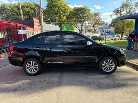 VOLKSWAGEN Polo Sedan 2.0 4P COMFORTLINE, Foto 3