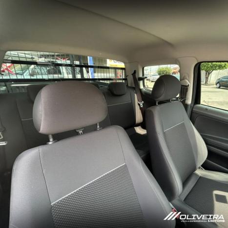 VOLKSWAGEN Saveiro 1.6 G7 ROBUST CABINE DUPLA FLEX, Foto 6