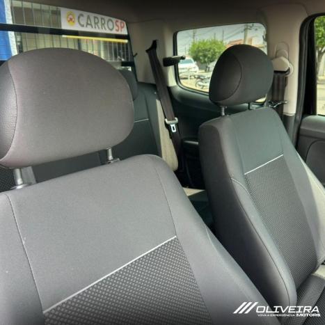 VOLKSWAGEN Saveiro 1.6 G7 ROBUST CABINE DUPLA FLEX, Foto 7