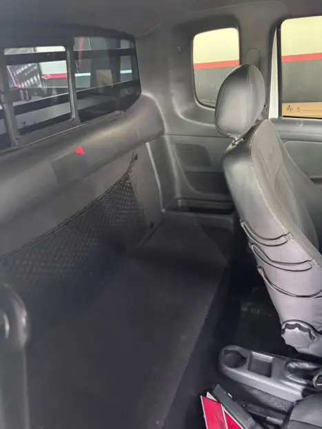 VOLKSWAGEN Saveiro 1.6 CABINE ESTENDIDA FLEX, Foto 3