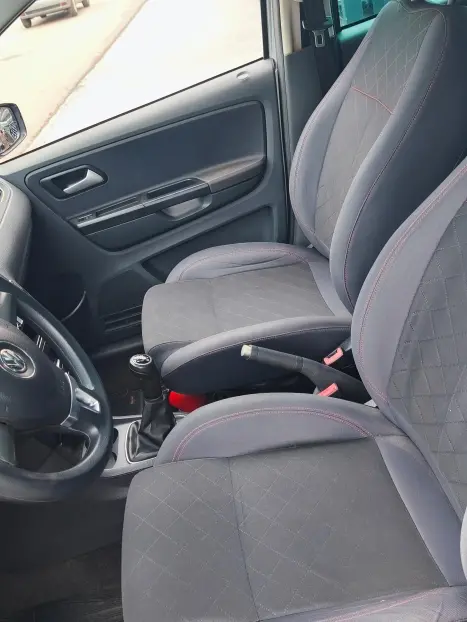 VOLKSWAGEN Space Fox 1.6 4P FLEX SPORTLINE, Foto 9