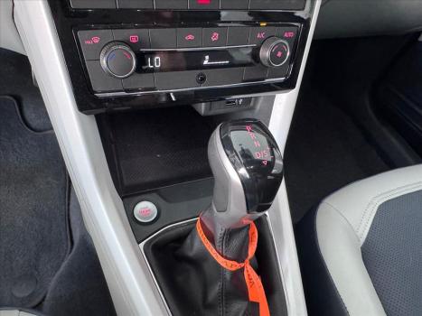 VOLKSWAGEN T-Cross 1.4 4P 250 TSI FLEX HIGHLINE AUTOMTICO, Foto 12