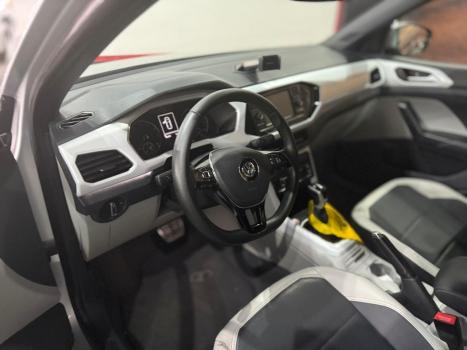 VOLKSWAGEN T-Cross 1.4 4P 250 TSI FLEX HIGHLINE AUTOM�TICO, Foto 5