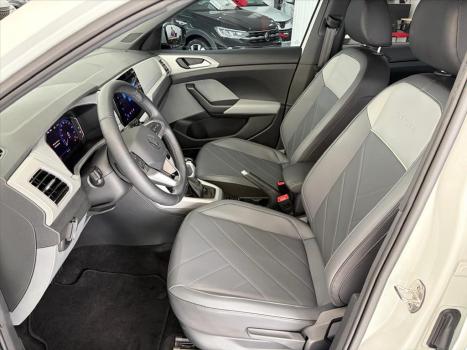 VOLKSWAGEN T-Cross 1.0 4P 200 TSI FLEX COMFORTLINE AUTOM�TICO, Foto 9