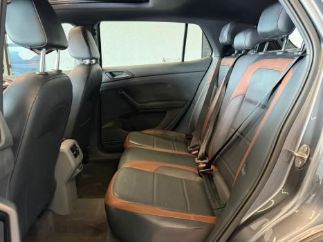 VOLKSWAGEN T-Cross 1.0 4P 200 TSI FLEX COMFORTLINE AUTOM�TICO, Foto 15