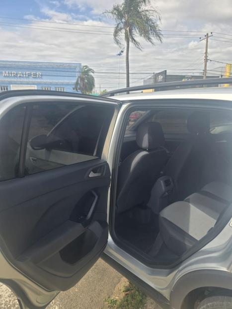 VOLKSWAGEN T-Cross 1.0 4P 200 TSI FLEX COMFORTLINE AUTOM�TICO, Foto 9