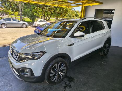 VOLKSWAGEN T-Cross 1.4 4P 250 TSI FLEX HIGHLINE AUTOM�TICO, Foto 3