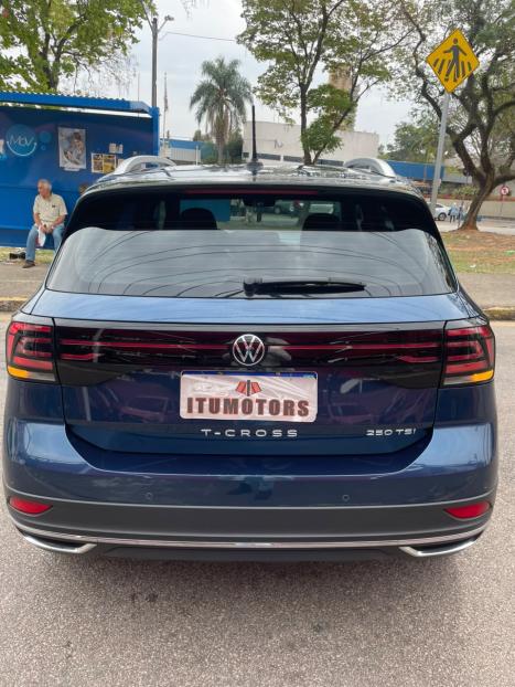 VOLKSWAGEN T-Cross 1.4 4P 250 TSI FLEX HIGHLINE AUTOM�TICO, Foto 3
