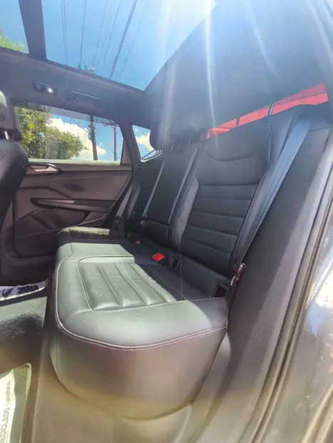 VOLKSWAGEN Taos 1.4 16V 4P FLEX 250 TSI HIGHLINE AUTOM�TICO, Foto 8