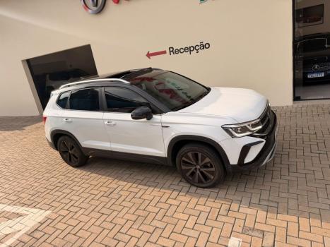 VOLKSWAGEN Taos 1.4 16V 4P FLEX 250 TSI HIGHLINE AUTOMÁTICO, Foto 2