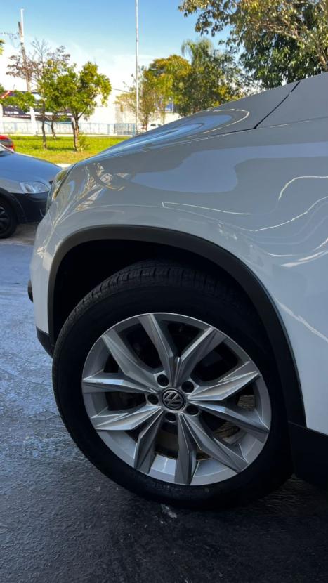 VOLKSWAGEN Tiguan 1.4 16V 4P TSI TURBO DSG AUTOM�TICO, Foto 5