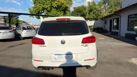 VOLKSWAGEN Tiguan 2.0 16V 4P TSI R-LINE TURBO AUTOM�TICO TIPTRONIC, Foto 7