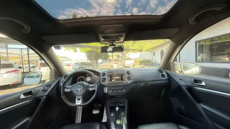 VOLKSWAGEN Tiguan 2.0 16V 4P TSI R-LINE TURBO AUTOM�TICO TIPTRONIC, Foto 11