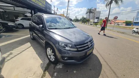 VOLKSWAGEN Tiguan 2.0 16V 4P TSI 350 TURBO R-LINE 4MOTION DSG AUTOM�TICO, Foto 2