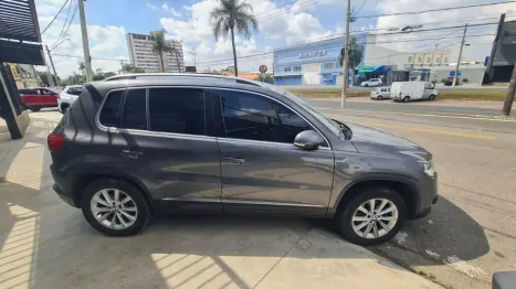 VOLKSWAGEN Tiguan 2.0 16V 4P TSI 350 TURBO R-LINE 4MOTION DSG AUTOM�TICO, Foto 5