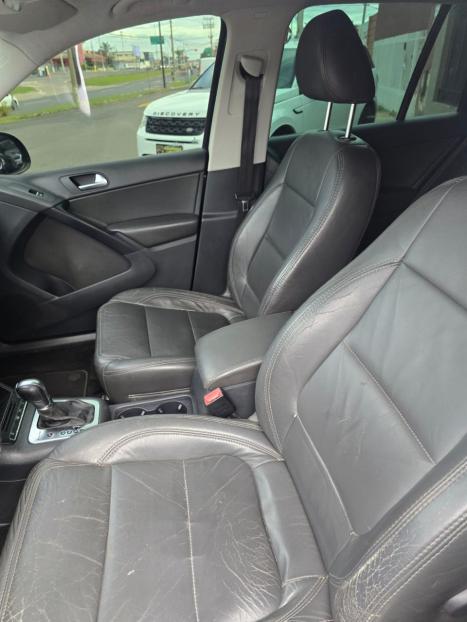 VOLKSWAGEN Tiguan 2.0 16V 4P FSI 4WD TURBO AUTOM�TICO, Foto 12