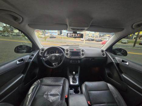 VOLKSWAGEN Tiguan 2.0 16V 4P FSI 4WD TURBO AUTOM�TICO, Foto 13