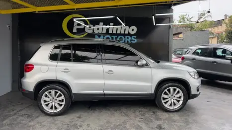 VOLKSWAGEN Tiguan 2.0 16V 4P TSI 4WD TURBO AUTOMÁTICO, Foto 5