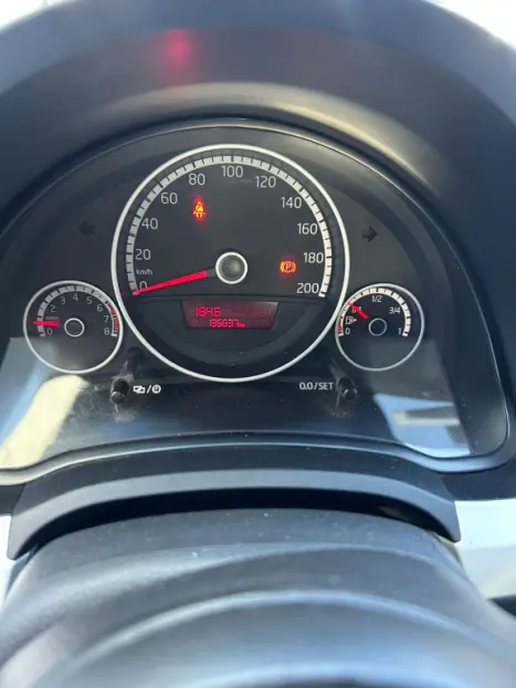 VOLKSWAGEN UP 1.0 12V 4P HIGH FLEX, Foto 6