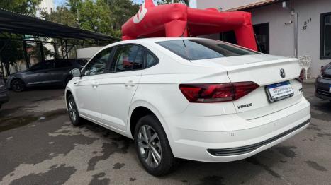 VOLKSWAGEN Virtus 1.0 4P 200 TSI FLEX COMFORTLINE AUTOMTICO, Foto 6
