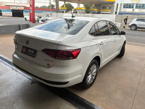 VOLKSWAGEN Virtus 1.0 4P 200 TSI FLEX COMFORTLINE AUTOMTICO, Foto 3