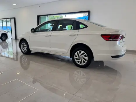 VOLKSWAGEN Virtus 1.6 4P MSI FLEX AUTOMTICO, Foto 11