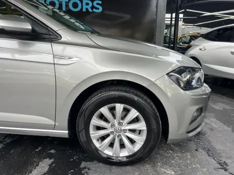 VOLKSWAGEN Virtus 1.0 4P 200 TSI FLEX COMFORTLINE AUTOM�TICO, Foto 5