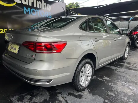 VOLKSWAGEN Virtus 1.0 4P 200 TSI FLEX COMFORTLINE AUTOM�TICO, Foto 6