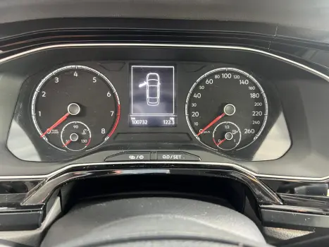 VOLKSWAGEN Virtus 1.0 4P 200 TSI FLEX COMFORTLINE AUTOM�TICO, Foto 10