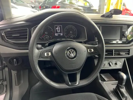 VOLKSWAGEN Virtus 1.0 4P 200 TSI FLEX COMFORTLINE AUTOM�TICO, Foto 11