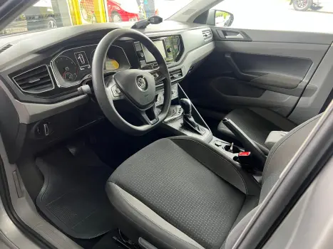 VOLKSWAGEN Virtus 1.0 4P 200 TSI FLEX COMFORTLINE AUTOM�TICO, Foto 13