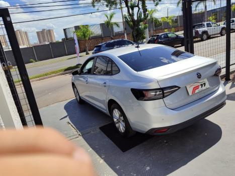 VOLKSWAGEN Virtus 1.0 4P 200 TSI FLEX COMFORTLINE AUTOM�TICO, Foto 3