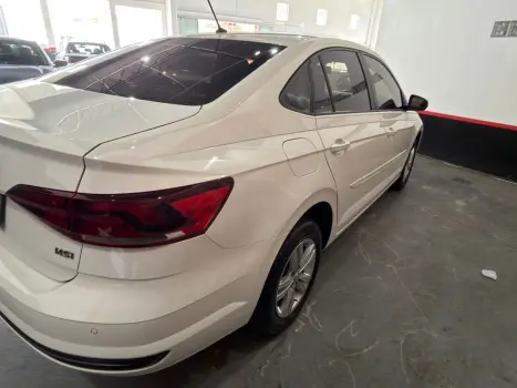 VOLKSWAGEN Virtus 1.6 4P MSI FLEX AUTOM�TICO, Foto 7