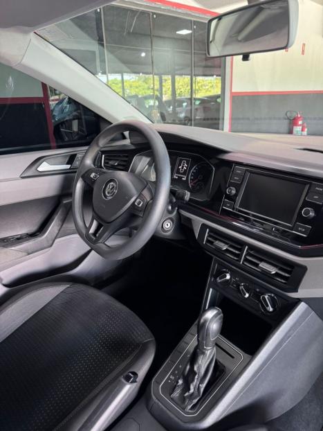 VOLKSWAGEN Virtus 1.0 4P 200 TSI FLEX COMFORTLINE AUTOM�TICO, Foto 9