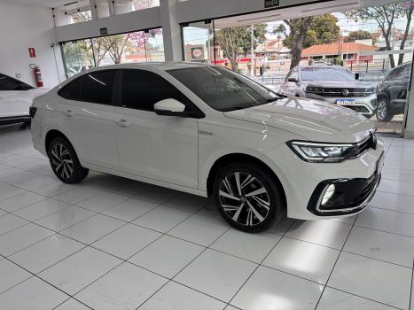 VOLKSWAGEN Virtus 1.0 4P 200 TSI FLEX HIGHLINE AUTOM�TICO, Foto 4