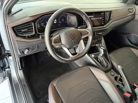 VOLKSWAGEN Virtus 1.0 4P 200 TSI FLEX HIGHLINE AUTOM�TICO, Foto 9
