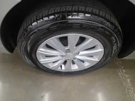 VOLKSWAGEN Virtus 1.6 4P MSI FLEX AUTOM�TICO, Foto 5