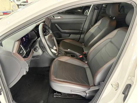 VOLKSWAGEN Virtus 1.0 4P 200 TSI FLEX HIGHLINE AUTOMÁTICO, Foto 9